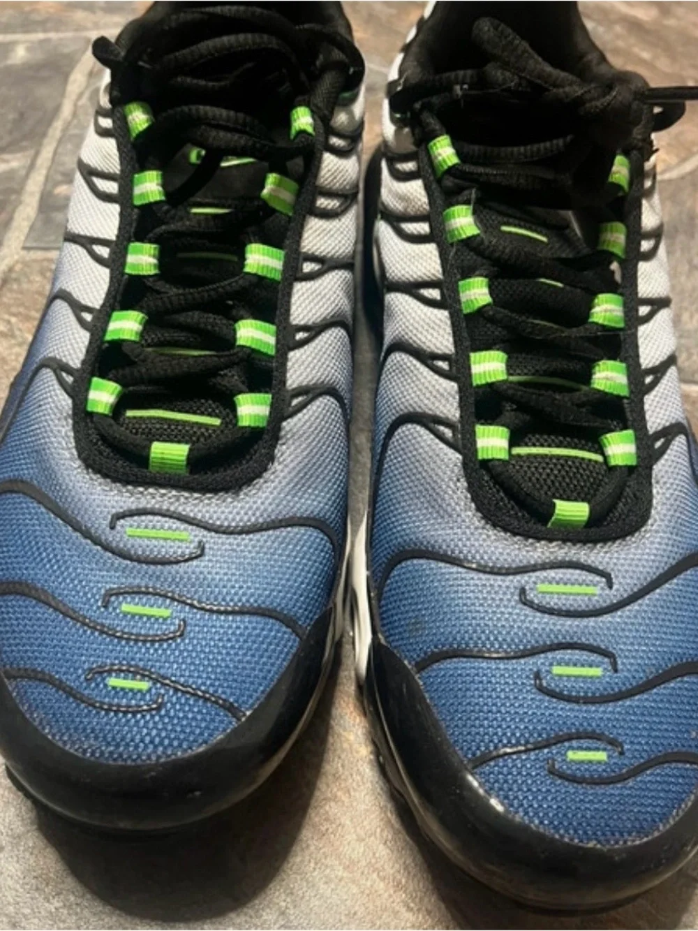 Nike Men's Blue and Black Sneakers with Neon Green Accents